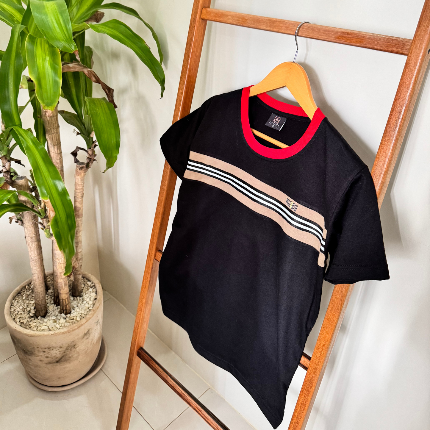 Avelle Premium Cotton Unisex T-Shirt – Stylish, Comfortable, and Durable Casual Wear