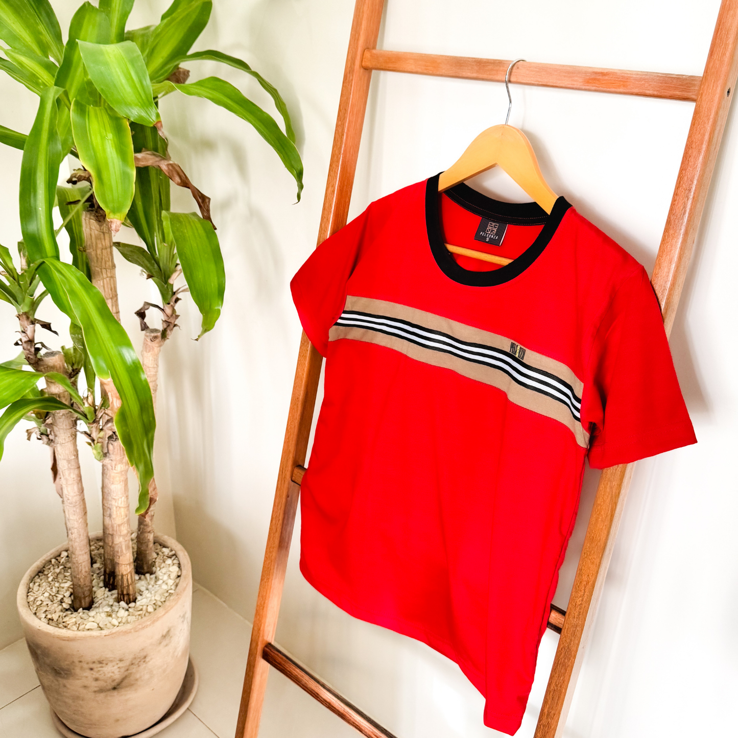 Avelle Premium Cotton Unisex T-Shirt – Stylish, Comfortable, and Durable Casual Wear